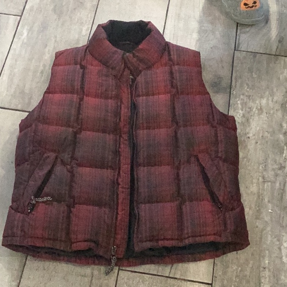 Eddie Bauer weather edge/protection/red & black puffy vest/pockets size mini/#cj